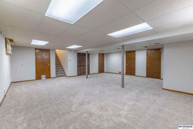 5226 Q Street, Omaha, NE 68117