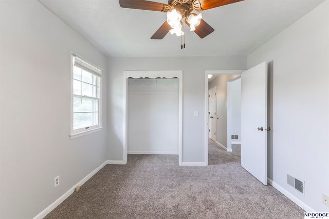 5226 Q Street, Omaha, NE 68117