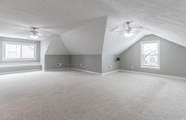 4318 Huntington Ridge Circle, Newburgh, IN 47630
