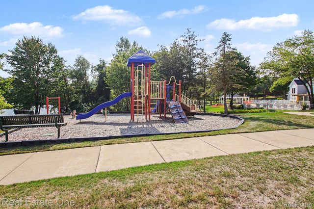 15881 Morningside, Northville Township, MI 48168