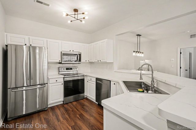 15881 Morningside, Northville Township, MI 48168