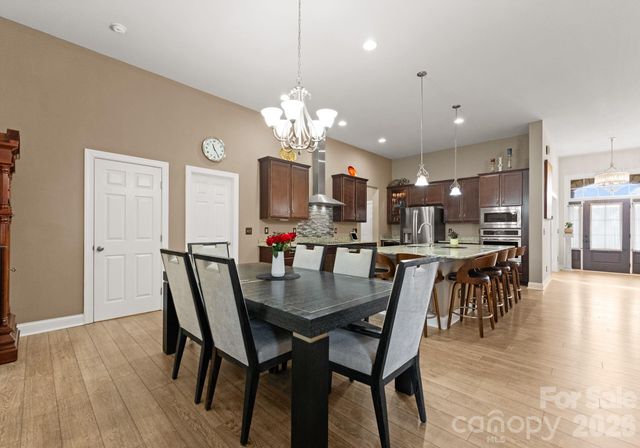 110 Habersham Loop, Statesville, NC 28677