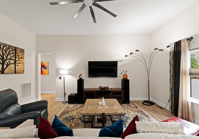 110 Habersham Loop, Statesville, NC 28677