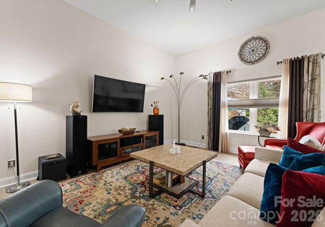 110 Habersham Loop, Statesville, NC 28677