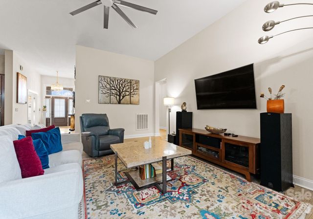 110 Habersham Loop, Statesville, NC 28677