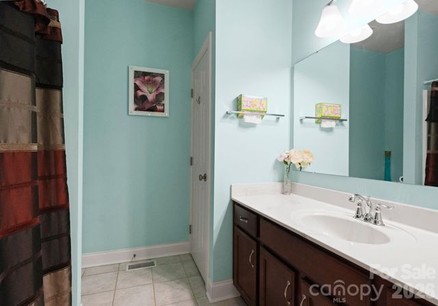 110 Habersham Loop, Statesville, NC 28677