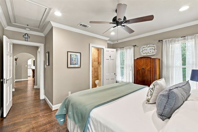 9807 Redondo Drive, Dallas, TX 75218