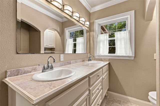 9807 Redondo Drive, Dallas, TX 75218