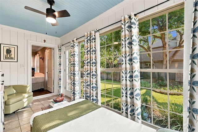 9807 Redondo Drive, Dallas, TX 75218
