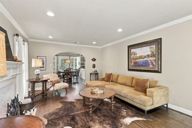 9807 Redondo Drive, Dallas, TX 75218