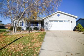 1300 Swordleaf Lane, Sun Prairie, WI 53590