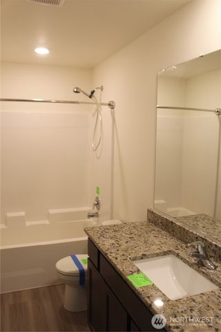 11948 64th Street E, Puyallup, WA 98372