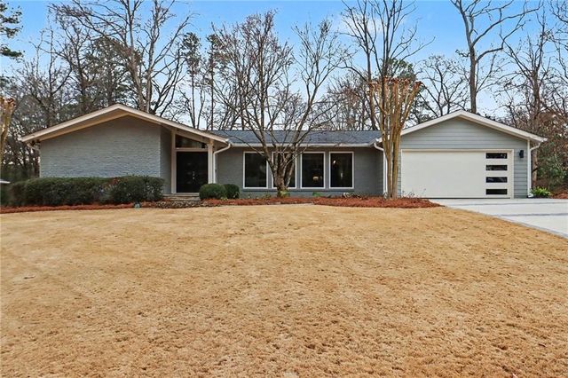 1873 Queens Way, Atlanta, GA 30341