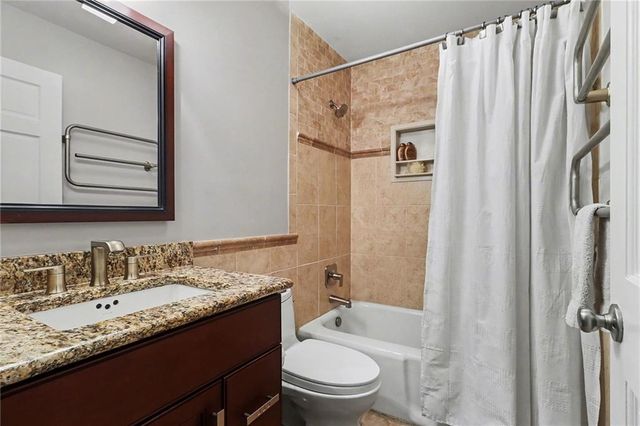 1873 Queens Way, Atlanta, GA 30341