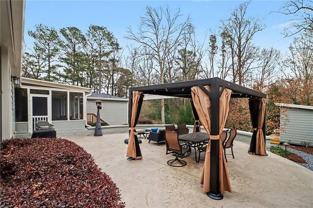 1873 Queens Way, Atlanta, GA 30341