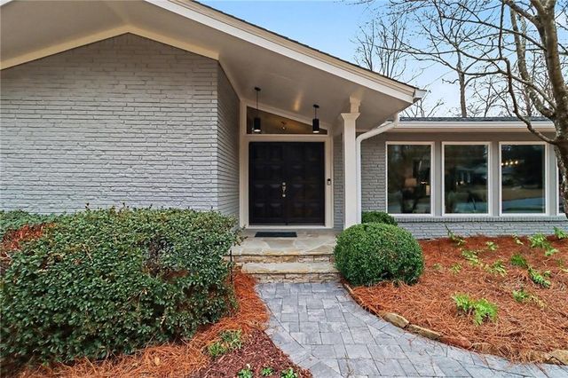 1873 Queens Way, Atlanta, GA 30341