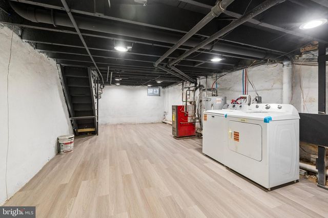 423 E MENTOR ST, Philadelphia, PA 19120