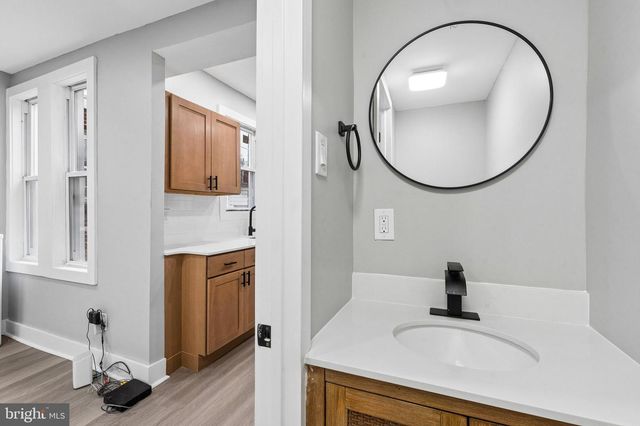 423 E MENTOR ST, Philadelphia, PA 19120