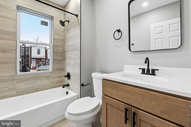 423 E MENTOR ST, Philadelphia, PA 19120