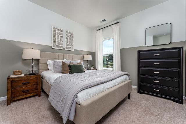 213 Summerlin Dr, Gallatin, TN 37066