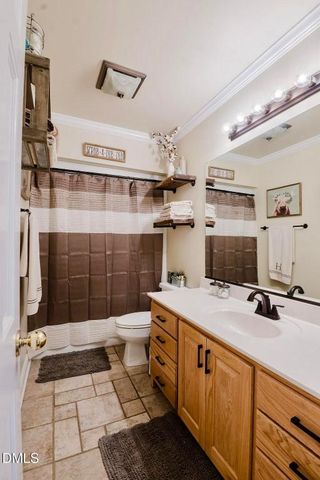 1676 Smithfield Highway, Newton Grove, NC 28366