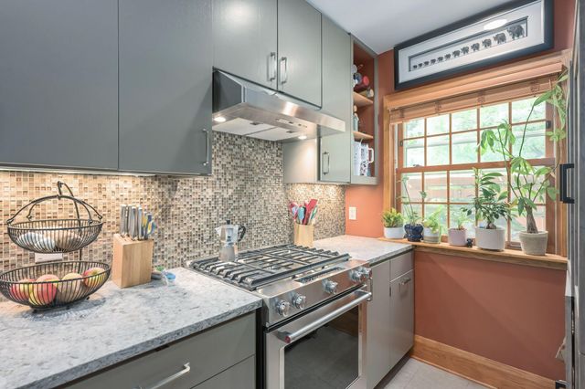 5348 15th Avenue S, Minneapolis, MN 55417