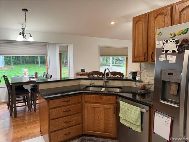 16290 Whitehead Drive, Linden, MI 48451