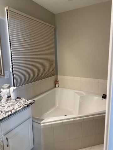 16290 Whitehead Drive, Linden, MI 48451
