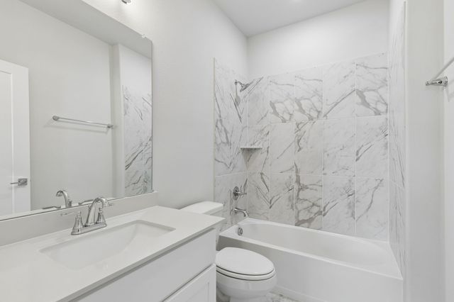 3209 Linden Lane, Gunter, TX 75058