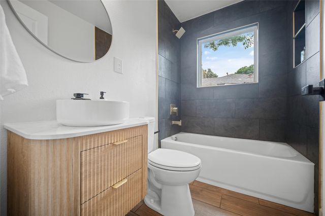 1110 Ryan Avenue, Carrollton, TX 75006