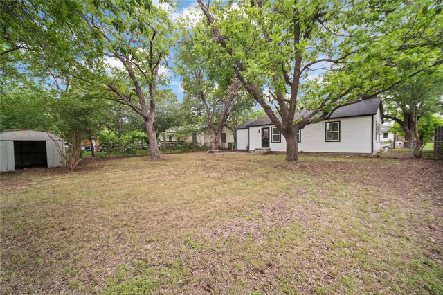 1110 Ryan Avenue, Carrollton, TX 75006