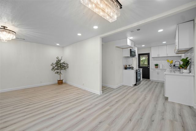 1110 Ryan Avenue, Carrollton, TX 75006