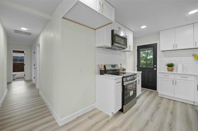 1110 Ryan Avenue, Carrollton, TX 75006