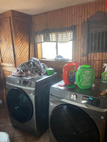 10256 Otter Drive, Neosho, MO 64850