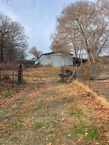 10256 Otter Drive, Neosho, MO 64850