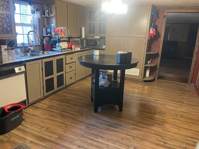 10256 Otter Drive, Neosho, MO 64850