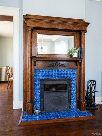 116 W Henry Street, Staunton, IL 62088