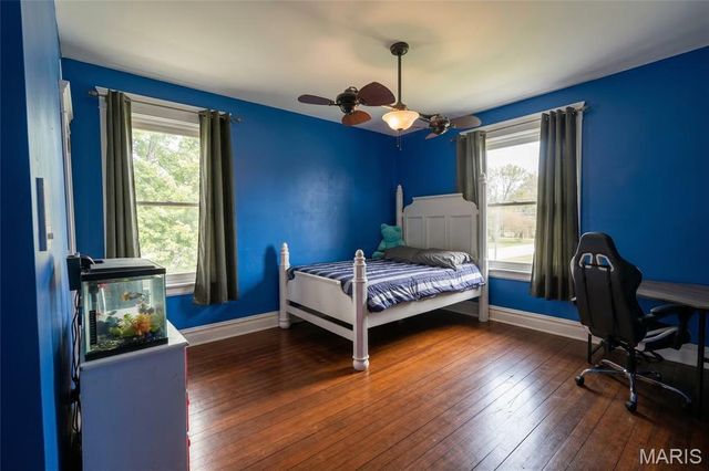 116 W Henry Street, Staunton, IL 62088