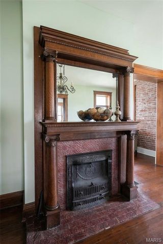 116 W Henry Street, Staunton, IL 62088