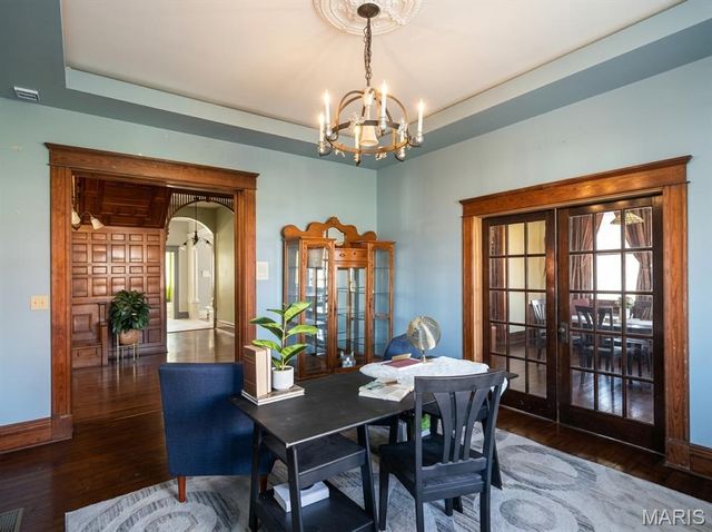 116 W Henry Street, Staunton, IL 62088