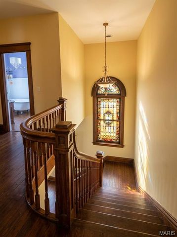 116 W Henry Street, Staunton, IL 62088