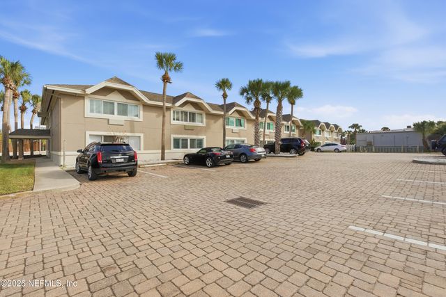 222 14TH Avenue N 109, Jacksonville Beach, FL 32250