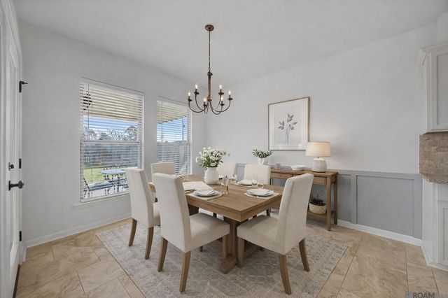 32440 Curtis Cove Ln, Denham Springs, LA 70706