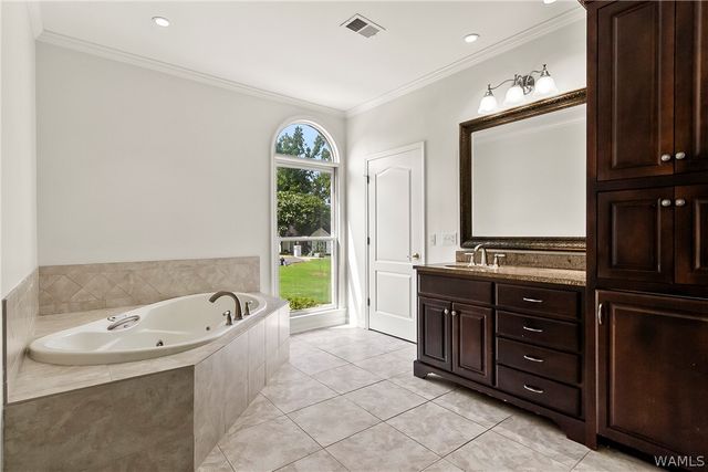 7701 Drake, Tuscaloosa, AL 35405