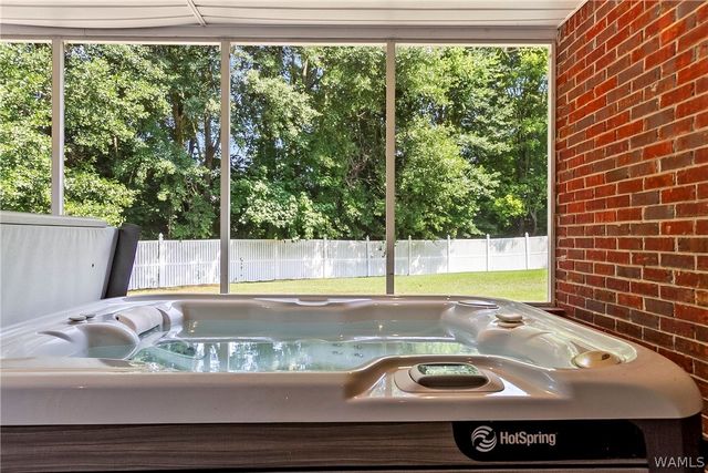 7701 Drake, Tuscaloosa, AL 35405