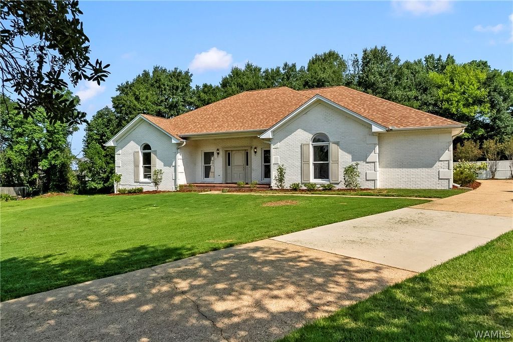 7701 Drake, Tuscaloosa, AL 35405