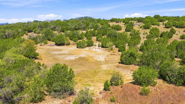 640 Sycamore Creek DR, Dripping Springs, TX 78620