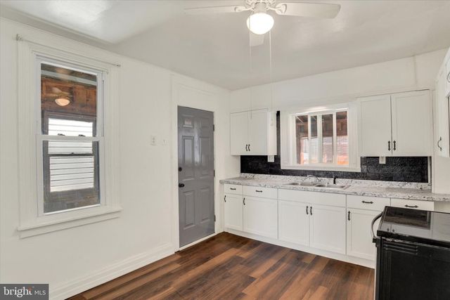 304 VALLEY ST, Marysville, PA 17053
