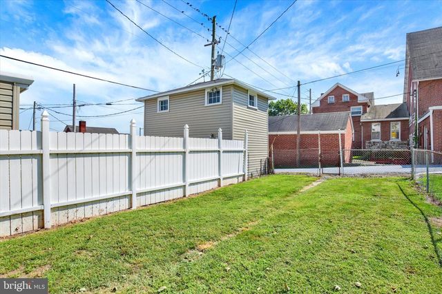 304 VALLEY ST, Marysville, PA 17053