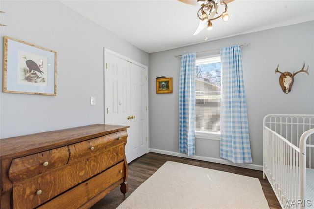 887 Dickson Street, St Louis, MO 63122